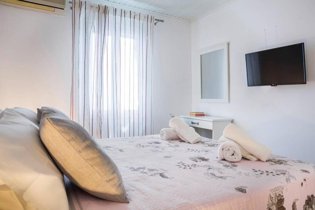 Appartement Thea à Vlachata Extérieur photo